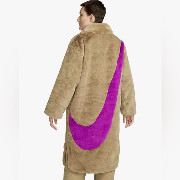 Nike sportswear women’s Faux Fur Coat with Bold Purple Swoosh size XS - Picture 17 of 17